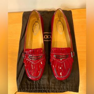 Authentic Tods Patent Loafer